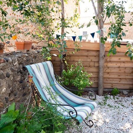Gite Les Mathouans Latour-de-France Exteriér fotografie